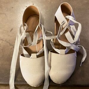 Vionic Women's Beige Espadrille Wedges with Wrap Laces